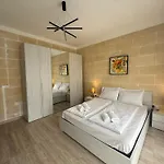 Highlands Gozo Pool & View * Xaghra