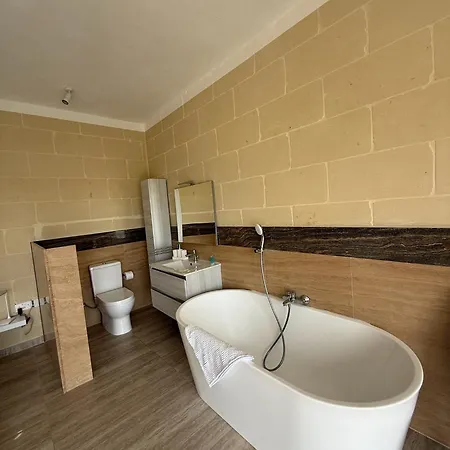 Highlands Gozo Pool & View *