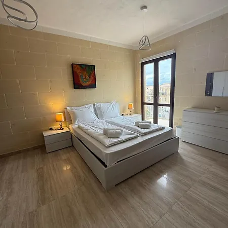 Highlands Gozo Pool & View * Xagħra