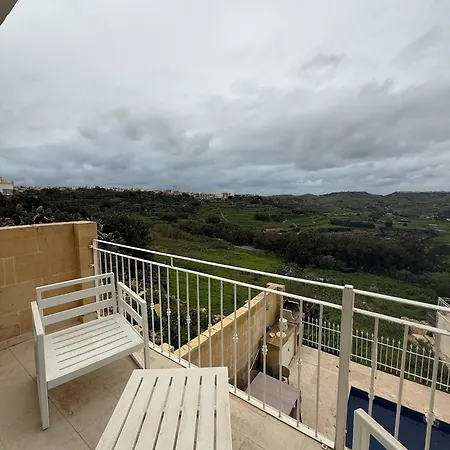 Homestay szállás Highlands Gozo Pool & View *