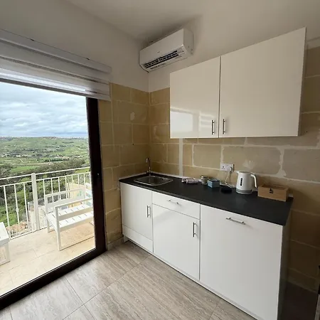 Highlands Gozo Pool & View * Xagħra