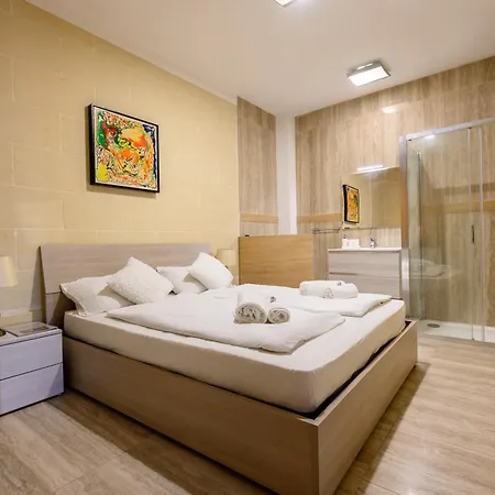 Staytopus Highlands Gozo Pool & View *
