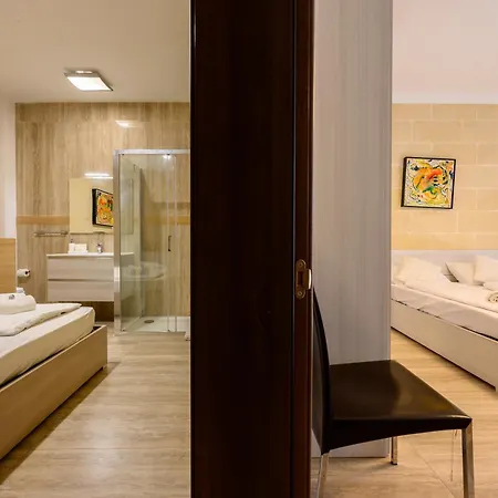 Staytopus Highlands Gozo Pool & View בית אירוח *