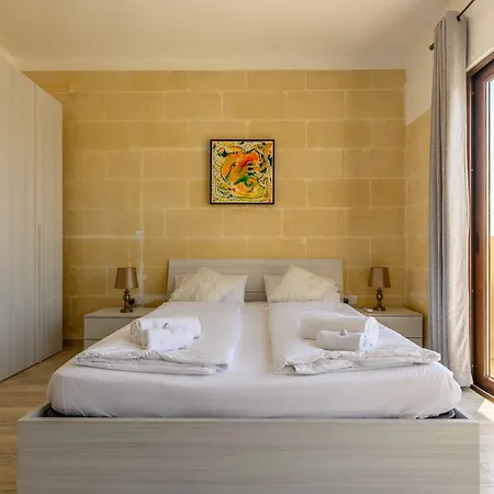 Staytopus Highlands Gozo Pool & View * Xagħra