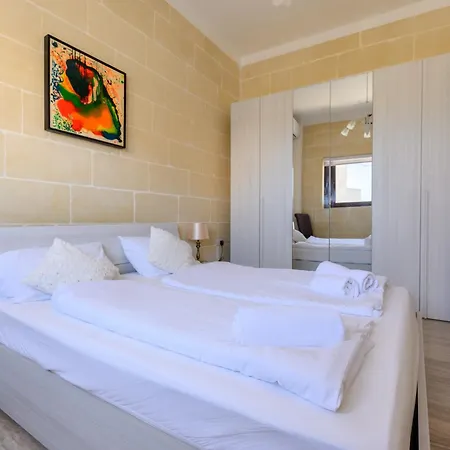 בית אירוח Staytopus Highlands Gozo Pool & View Xagħra