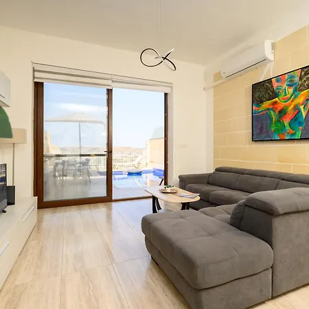 Staytopus Highlands Gozo Pool & View *